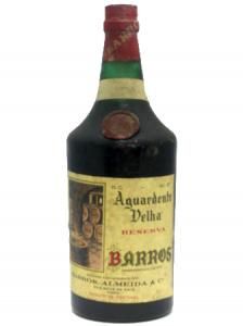 Aguardente Vínica Barros Velha Reserva 95cl