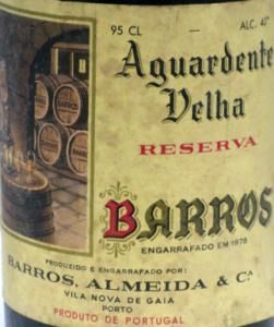 Aguardente Vínica Barros Velha Reserva 95cl