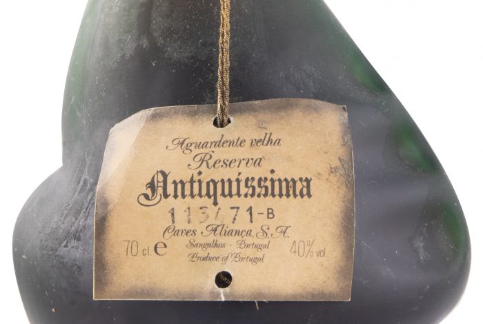 Aguardente Vínica Antiquíssima Reserva Velha (garrafa fosca)