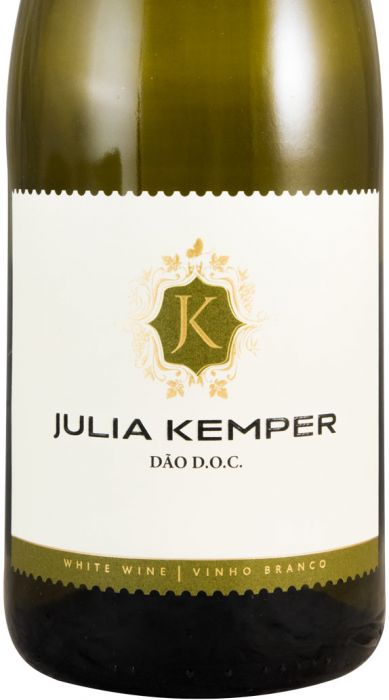 2016 Julia Kemper white