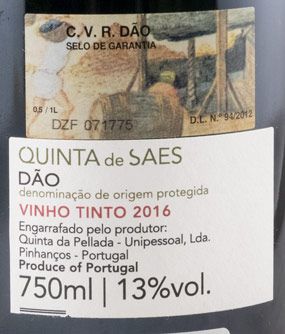 2016 Quinta de Saes Tinta Pinheira red