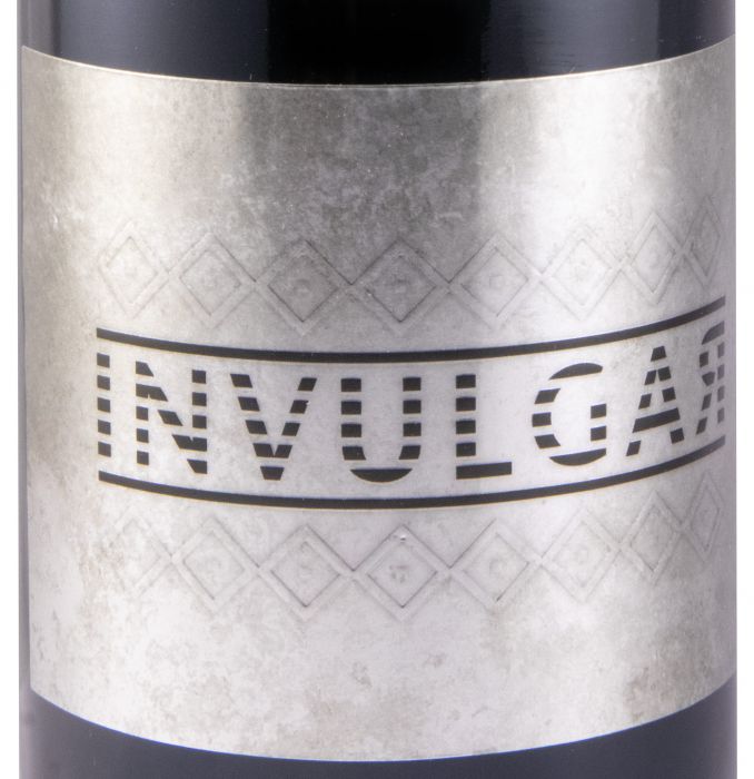 2018 Invulgar red