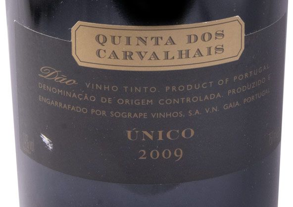 2009 Quinta dos Carvalhais Único red