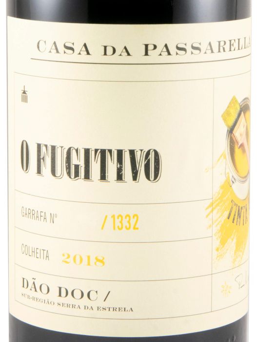2018 Casa da Passarella O Fugitivo Tinta Amarela red
