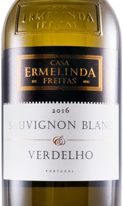 2016 Casa Ermelinda Freitas Sauvignon Blanc & Verdelho white