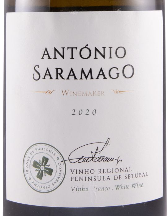 2020 António Saramago white
