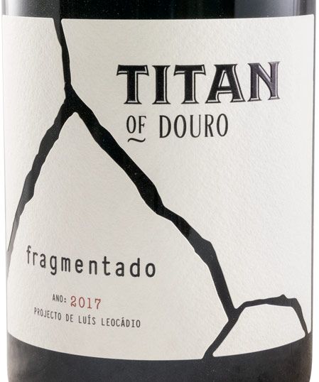 2017 Titan of Douro Fragmentado red