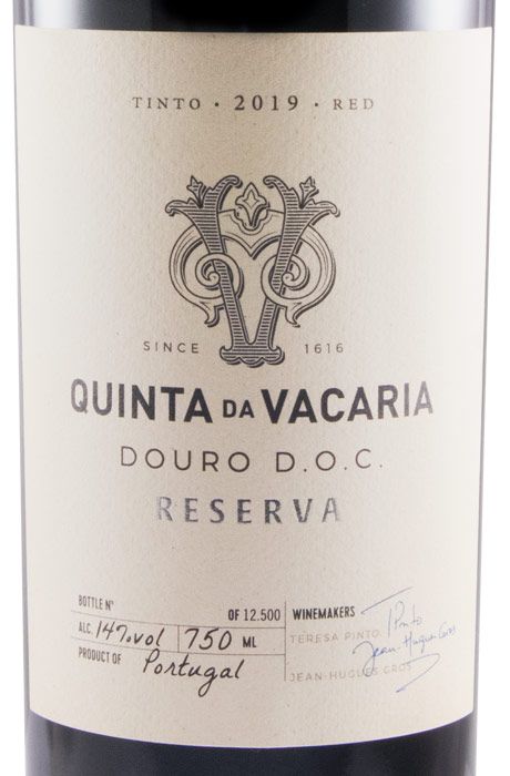 2019 Quinta da Vacaria Reserva red