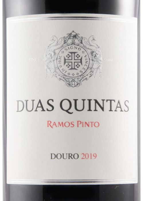 2019 Duas Quintas red