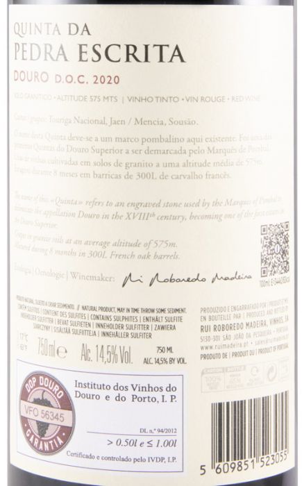 2020 Quinta da Pedra Escrita red