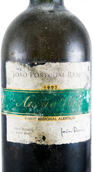 1997 João Portugal Ramos Antão Vaz white