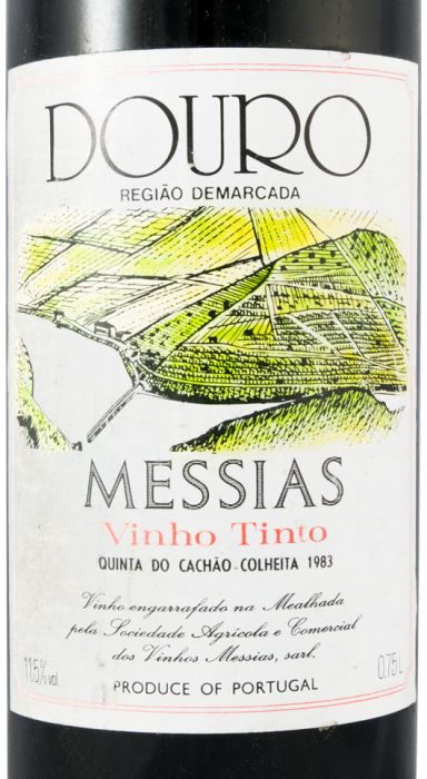 1983 Messias Quinta do Cachão red