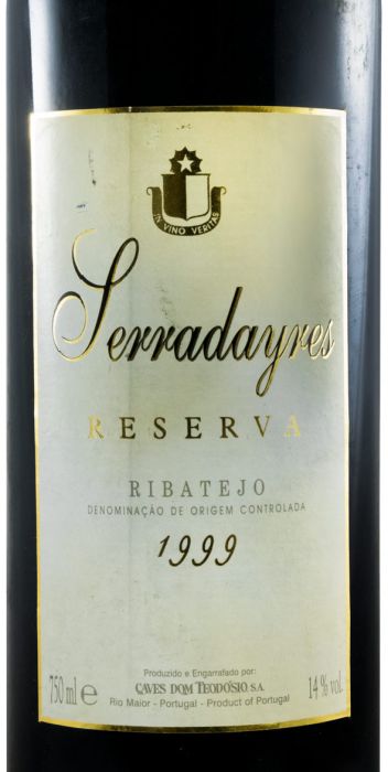 1999 Serradayres Reserva red