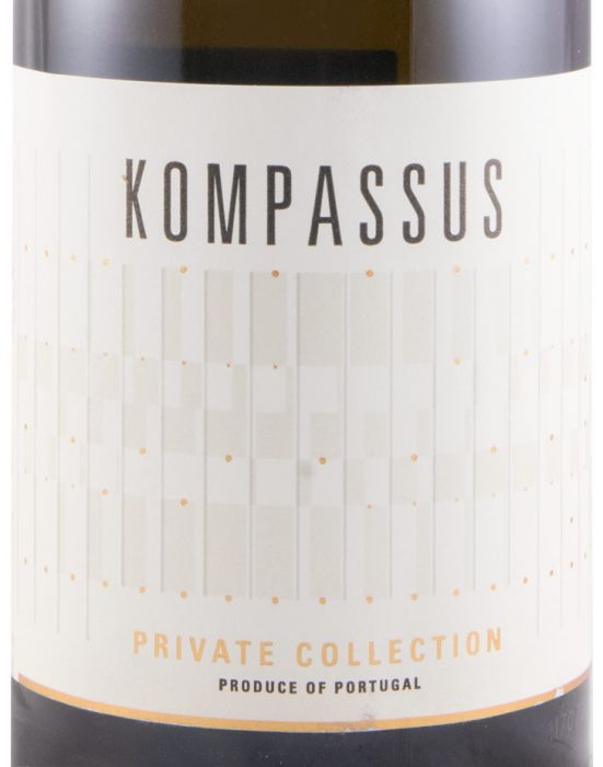 2016 Kompassus Private Collection white