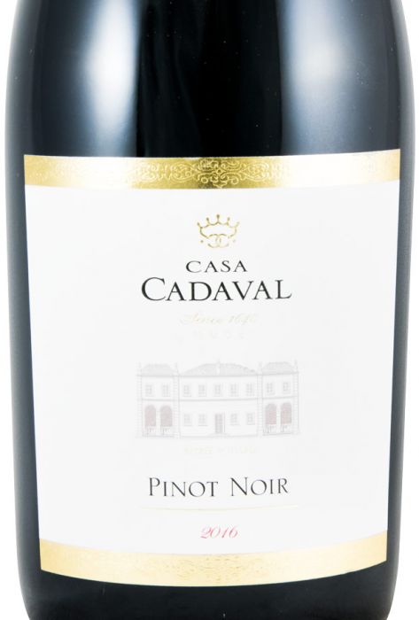 2016 Casa Cadaval Pinot Noir tinto