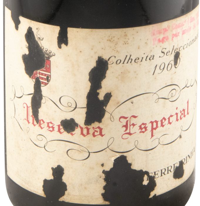 1960 Casa Ferreirinha Reserva Especial tinto (rótulo danificado)