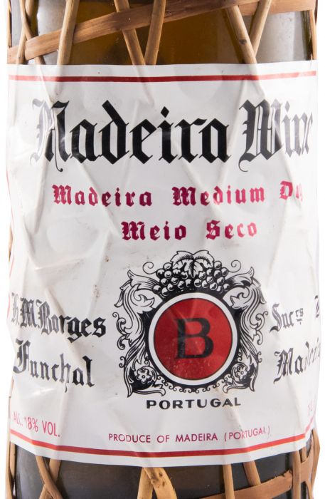 Madeira H. M. Borges Meio Seco (garrafa empalhada)