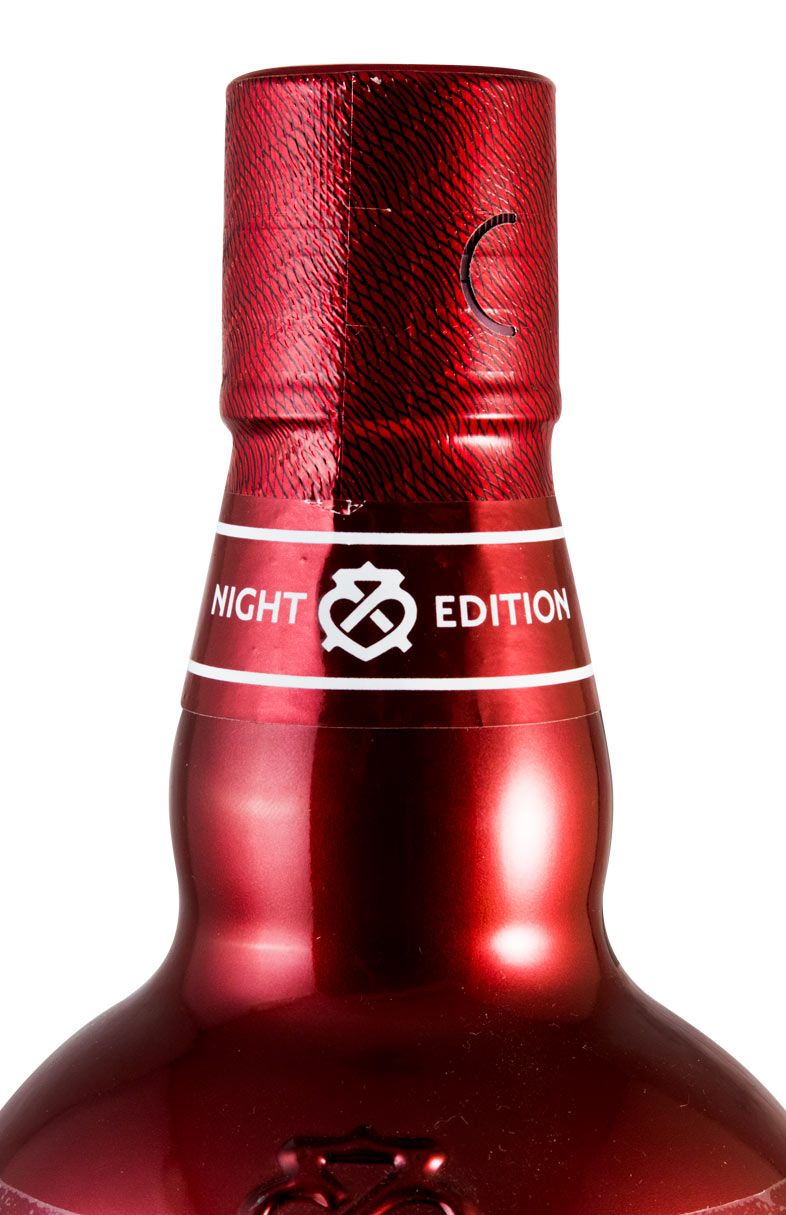 Chivas Regal 12 anos Red Night Edition 1,5L