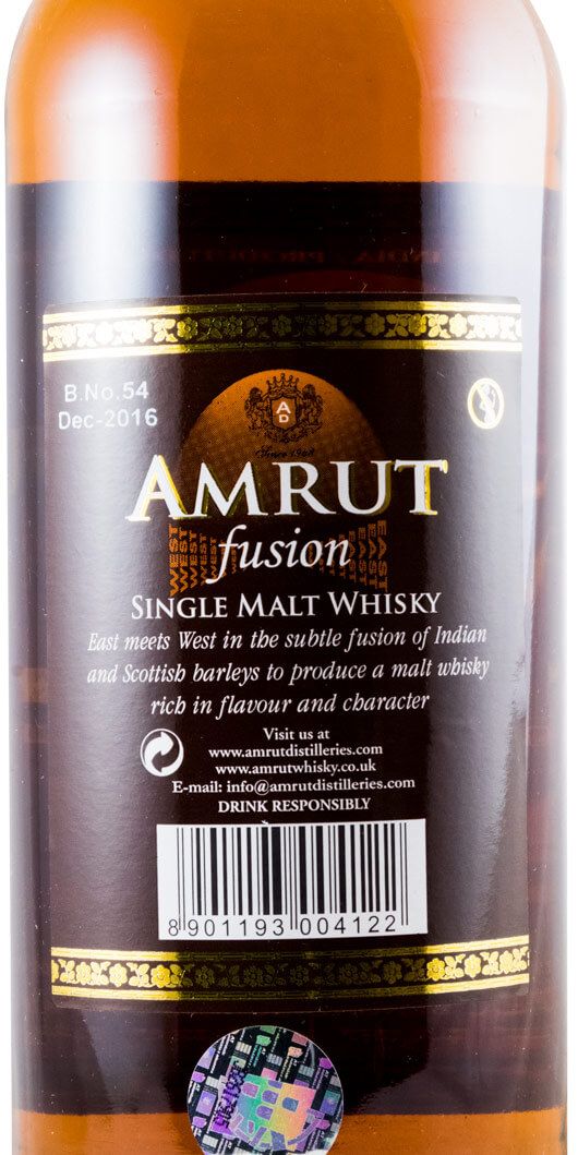 Amrut Fusion Aged In Oak Barrels