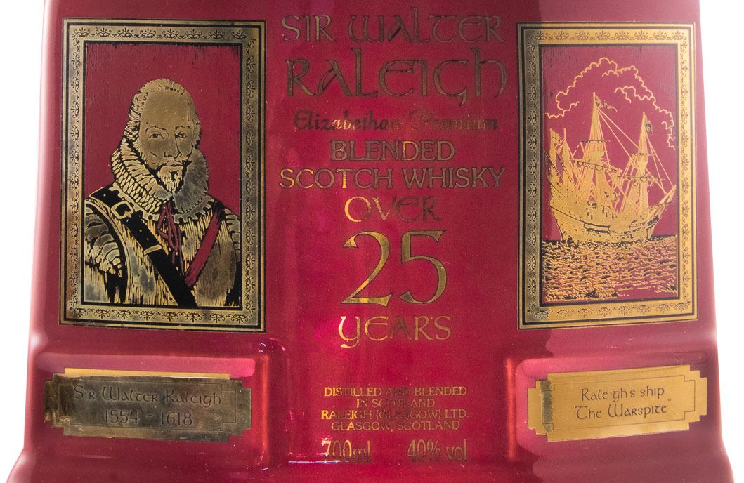 Sir Walter Raleigh 25 anos Elizabethan Premium (garrafa bordeaux)