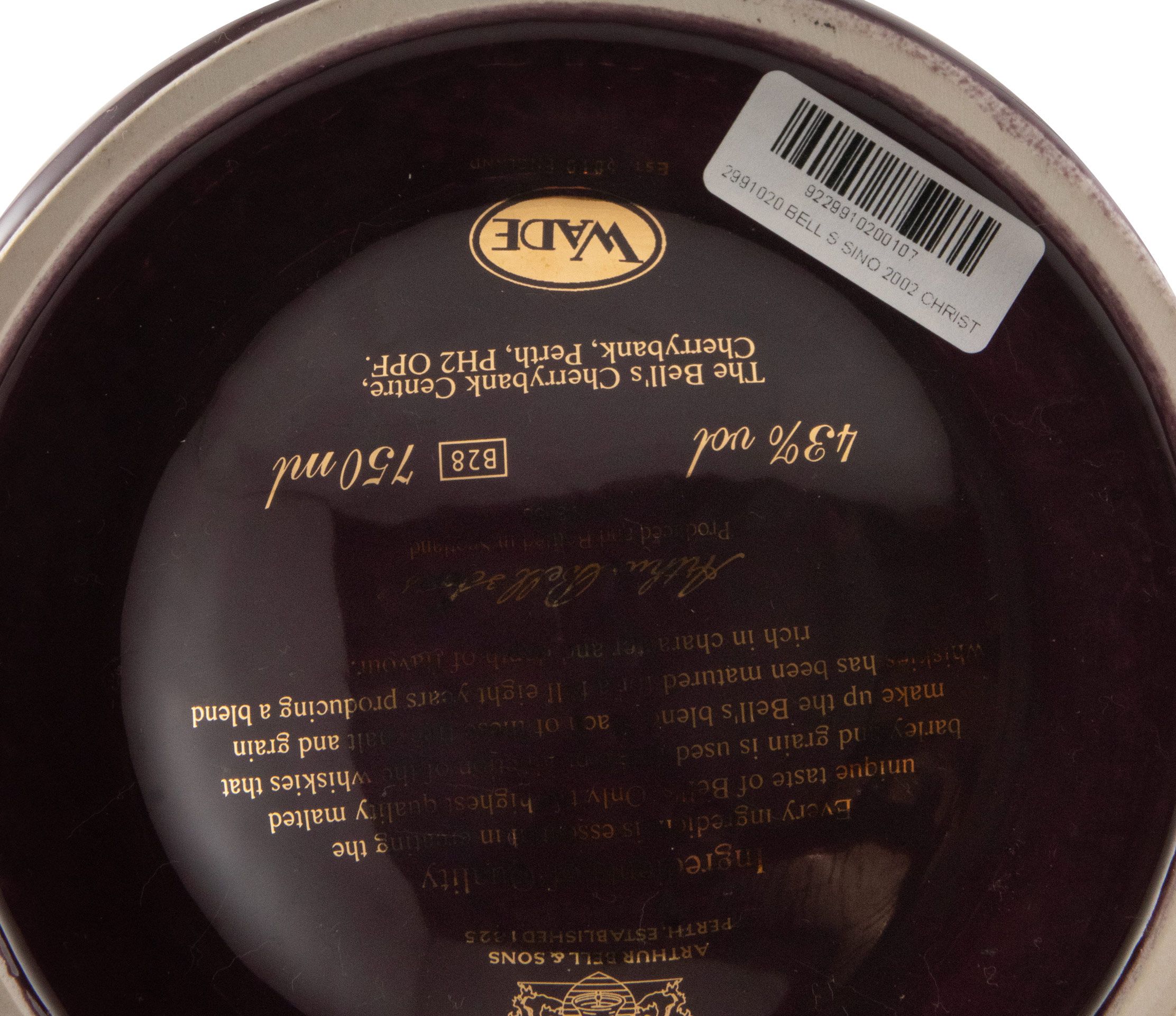 2002 Bell's Christmas James Watts (sino) 75cl