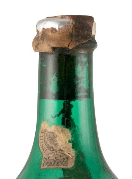 1934 Niepoort Colheita Port (damaged seal)