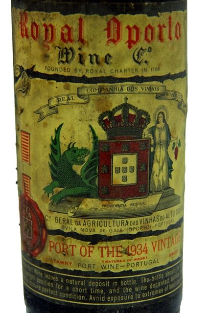 1934 Real Companhia Velha Royal Oporto Vintage Port