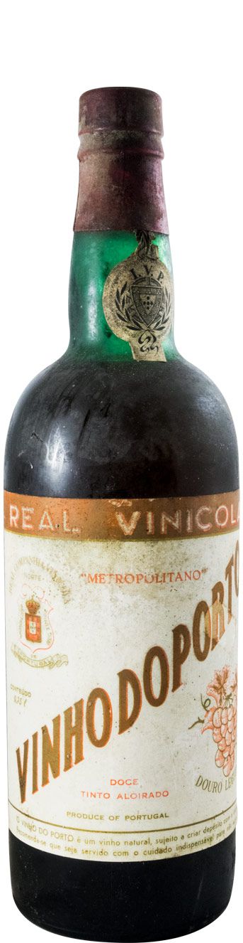 Real Vinícola Metropolitano Port