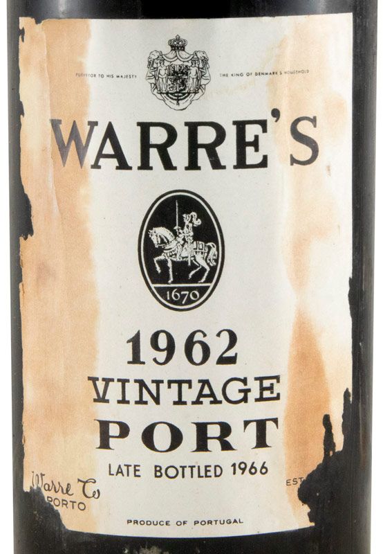 1962 Warre's Vintage Porto (engarrafado em 1966 e com rótulo danificado)