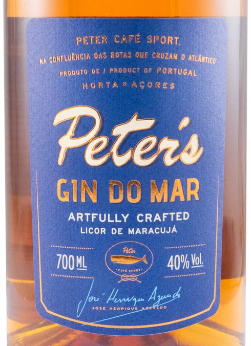 Passion Fruit Liqueur & Gin Peter's Gin do Mar