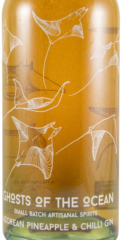 Gin Ghosts of The Ocean Azorean Pinneaple & Chilli