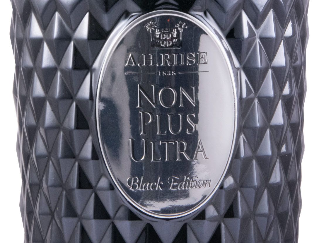 Rum A.H. Riise Non Plus Ultra Black Edition