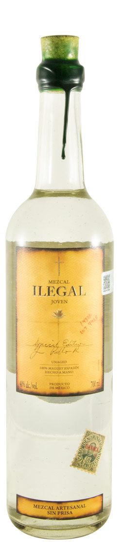 Mezcal Ilegal Joven