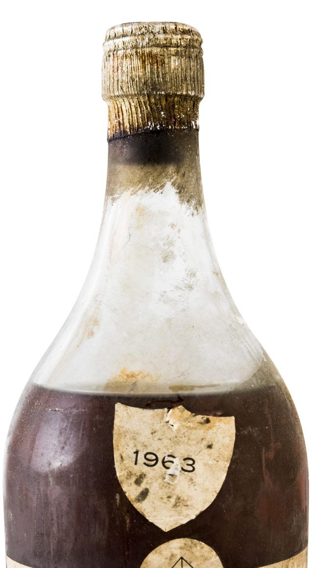 1963 Aguardente Mouchão (nível baixo)