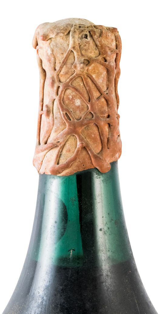 1927 Wine Spirit Casa da Calçada Velha (without label)
