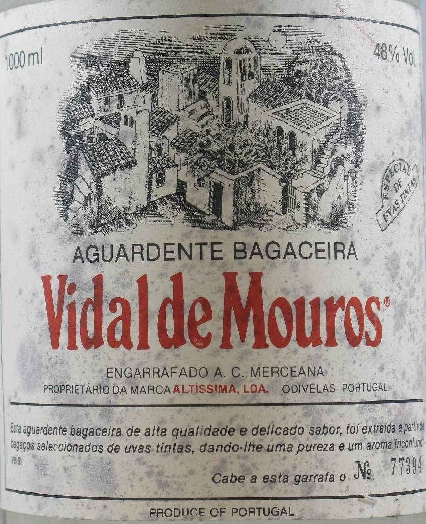 Bagaceira Vidal de Mouros (especial de uvas tintas) 1L