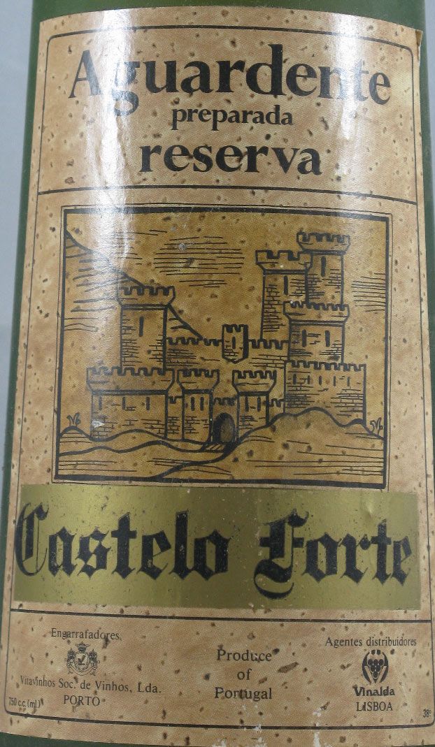 Aguardente Castelo Forte Preparada Reserva