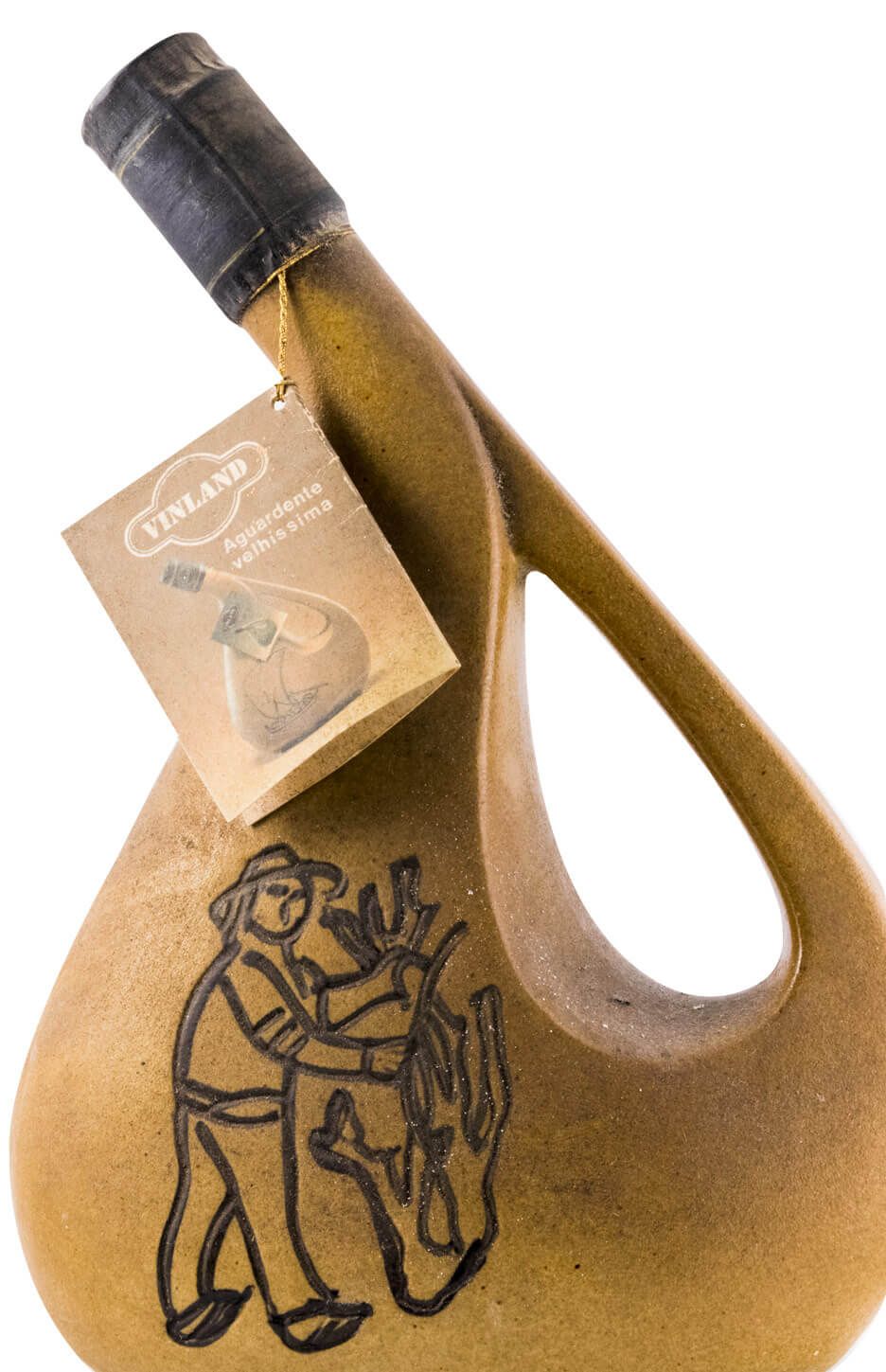 Aguardente Vinland Velhíssima (garrafa em grés) 75cl