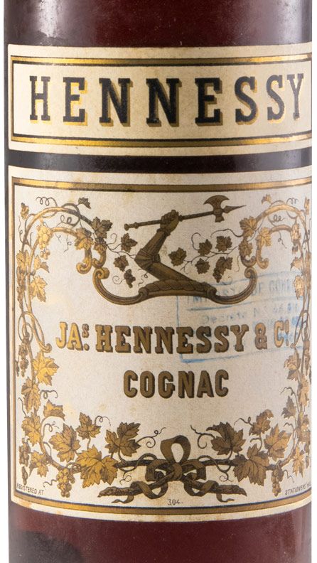Cognac Hennessy 3 Estrelas (garrafa alta)