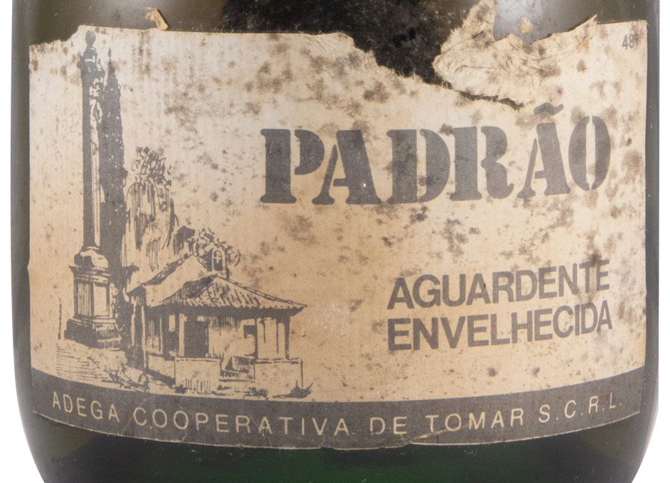 Aguardente Vínica Padrão Envelhecida