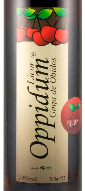 Ginja Liqueur Oppidum (with cherry)