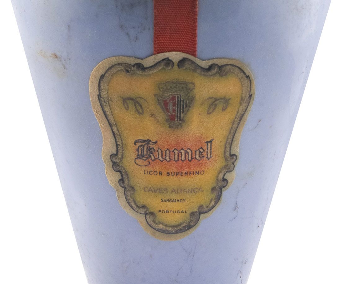 Licor Kumel Aliança (garrafa em cerâmica) 72,5cl
