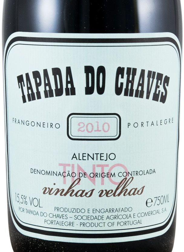 2010 Tapada do Chaves Vinhas Velhas red