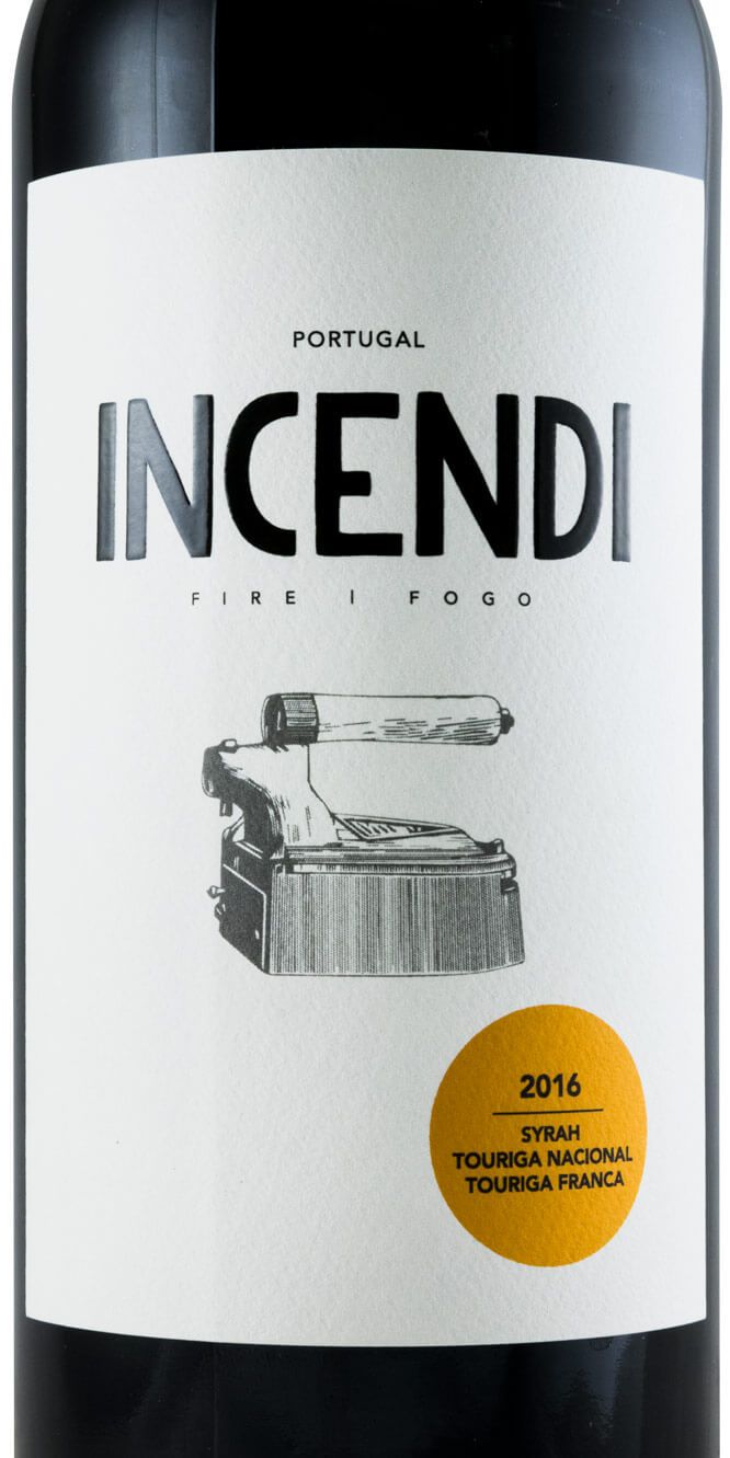 2016 Quinta da Confeiteira Incendi red