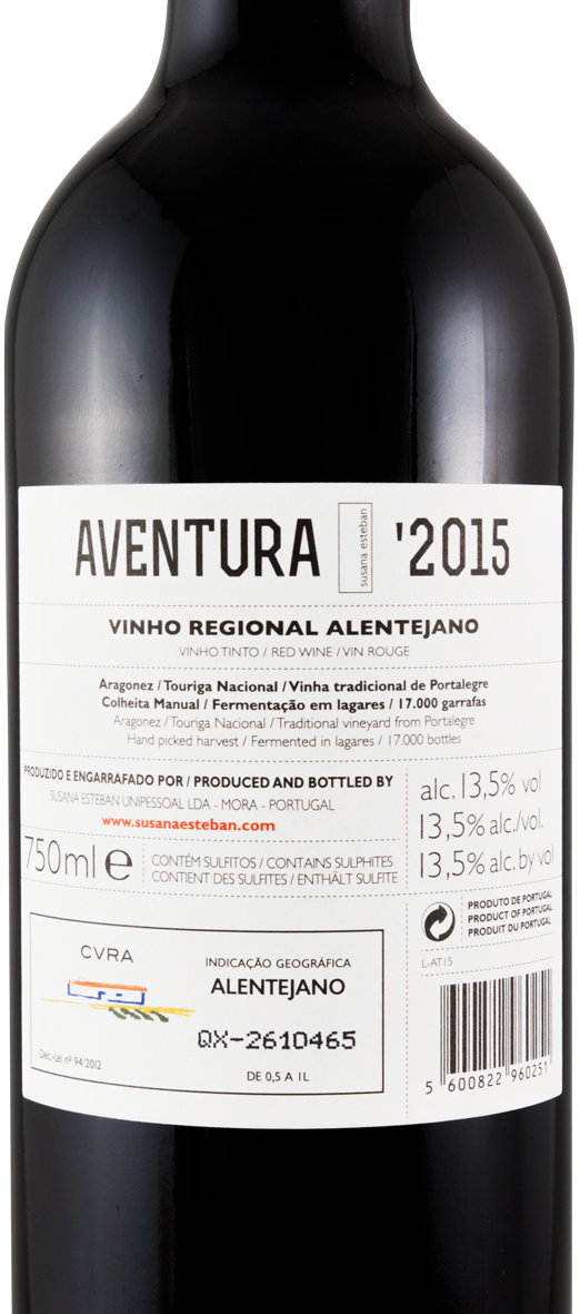 2015 Susana Esteban Aventura red