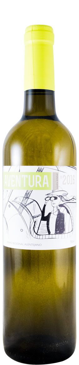 2016 Susana Esteban Aventura white
