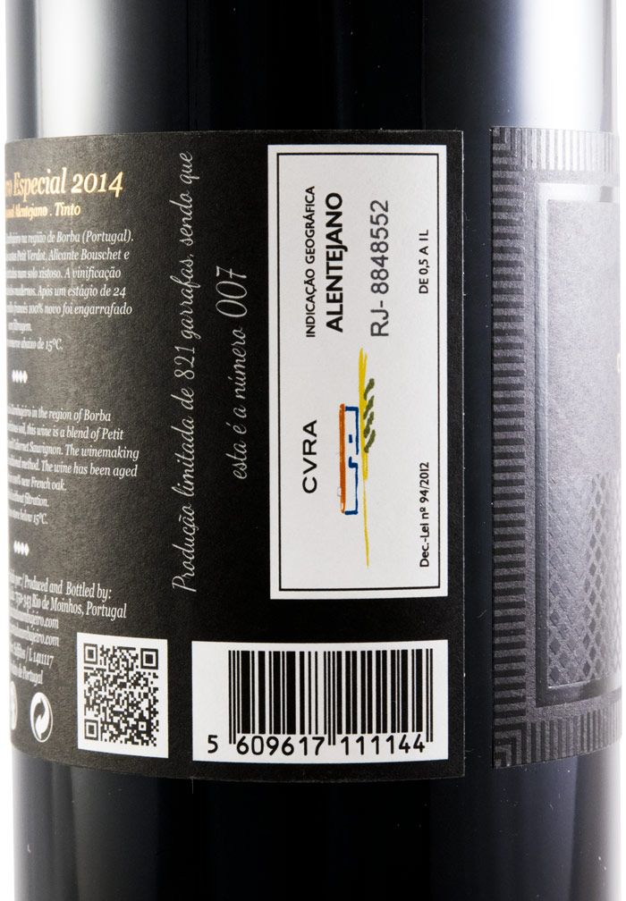 2014 Zambujeiro Especial red