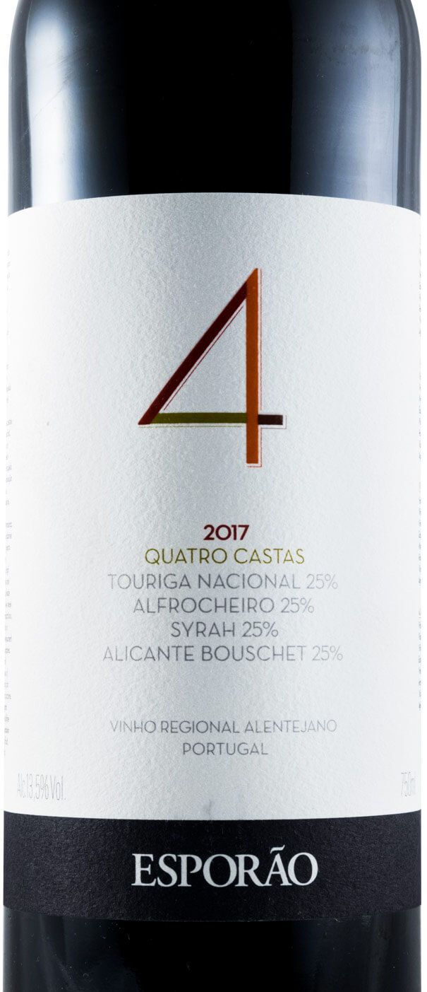 2017 Herdade do Herdade Quatro Castas red