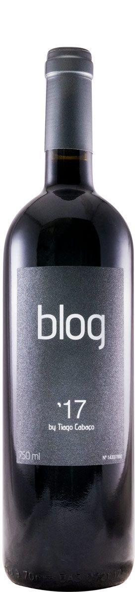 2017 Blog by Tiago Cabaço red