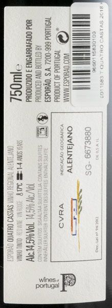 2018 Herdade do Herdade Quatro Castas red